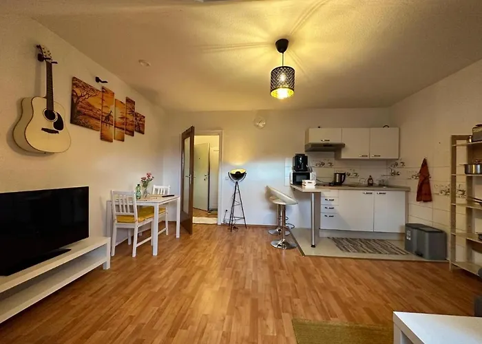 Moderne Kleine Oase Apartman